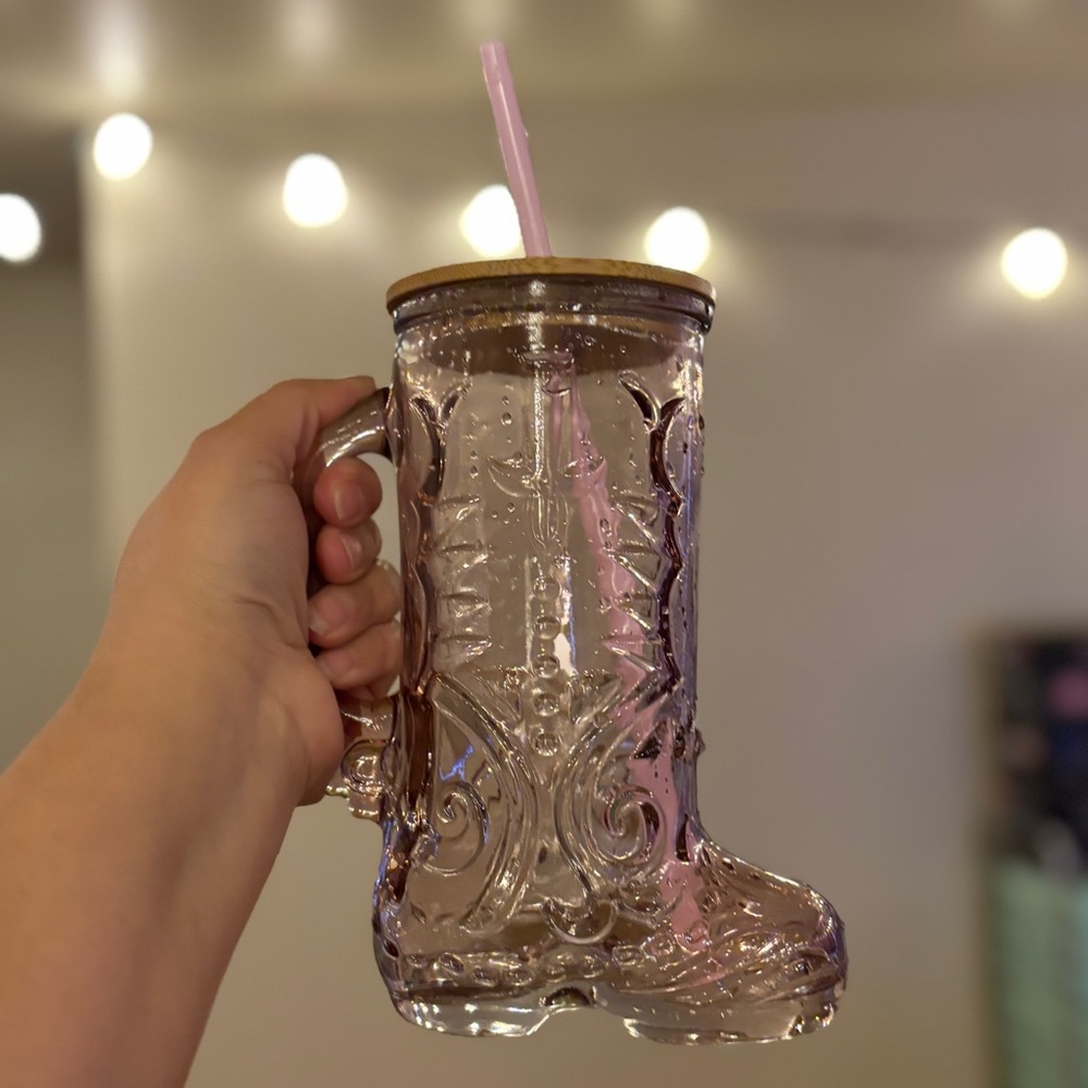 Pink Boot-Shaped Glass Mug with Straw NEW